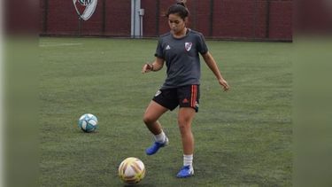 Una pilarense a la Primera de River