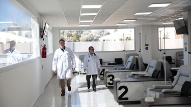 NUEVO. El nuevo espacio cuenta con 12 sillones de hospital de día para estudios y tratamiento.