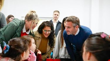 VISITA. Álvarez Rodríguez, Barrios y Achával, durante su recorrida al merendero de Villa Rosa.&nbsp; 