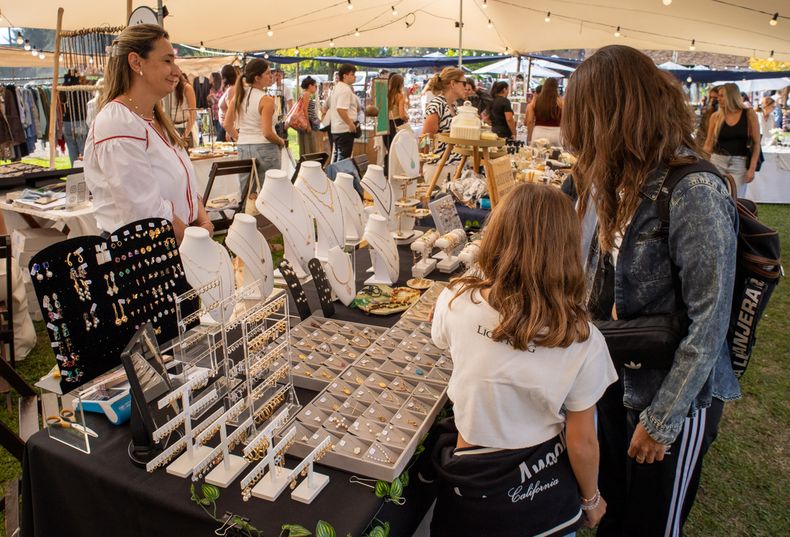 Este fin de semana llega una nueva edición del mercado de emprendedores Grand Market Open al complejo Pueblo Caamaño.