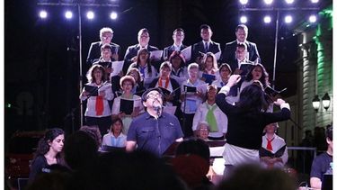 BAJO LAS ESTRELLAS. Claudio Sosa fue uno de los artistas invitados..