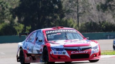 El Camry de Rossi se quedó sin nafta a dos vueltas del final..