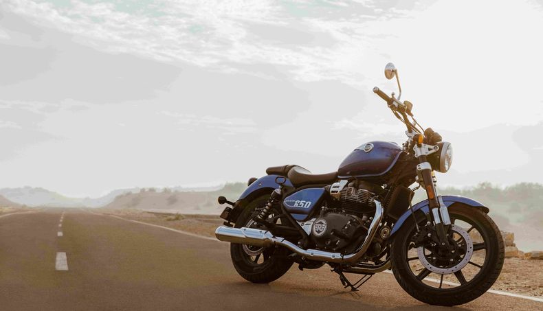 LANZAMIENTO. La Royal Enfield Super Meteor 650, ideal para la ruta.