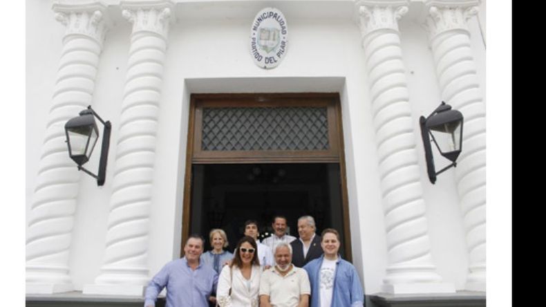 EN 2011, INCOMPLETA. Hace 4 años, El Diario reunió a los candidatos para las elecciones del 23 de octubre. Gustavo Trindade, Mirta Ortega Sanz, Marcela Campagnoli, Gabriel Lagomarsino, Carlos Cornejo, Manuel Martignone, César Linares y Marcelo Castillo, en reemplazo de Humberto Zúccaro, ausente..