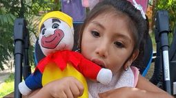 TODOS POR NURIA. La niña necesita apoyo de los pilarenses. TODOS POR NURIA. La niña necesita apoyo de los pilarenses.