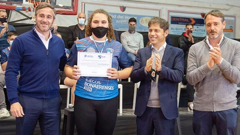 DEPORTE. Kicillof presentó con Achával y Laurent la Copa Municipalidad de Pilar. También premiaron a deportistas..