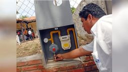 TARIFA. Por ahora, la empresas no podrán cortar el suministro..