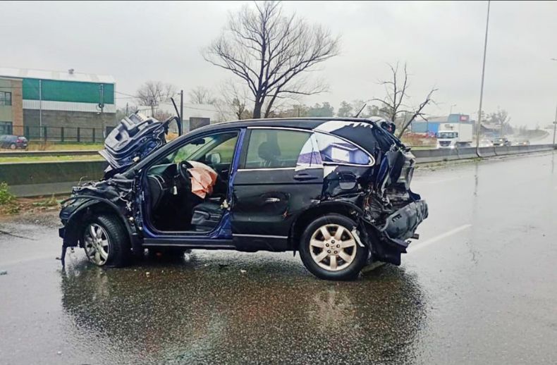 El conductor del Honda tuvo que ser trasladado al Hospital Central de Pilar.&nbsp;