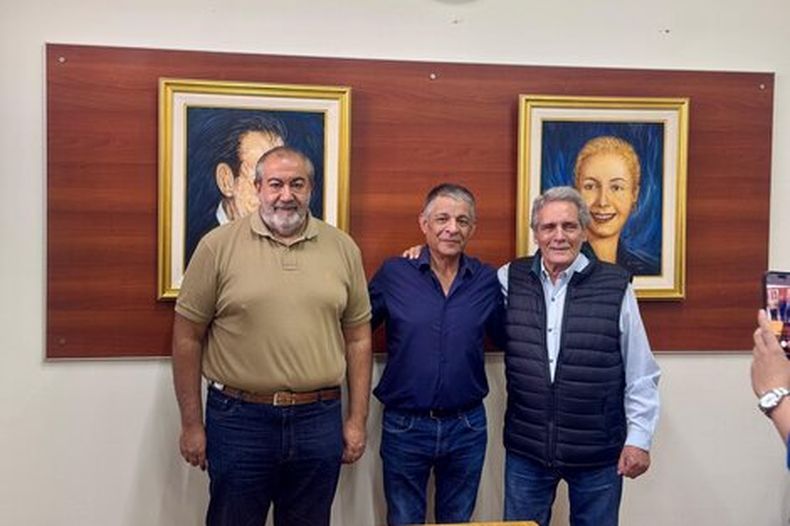 La central obrera reclamó a la Legislatura que debata el presupuesto provincial.