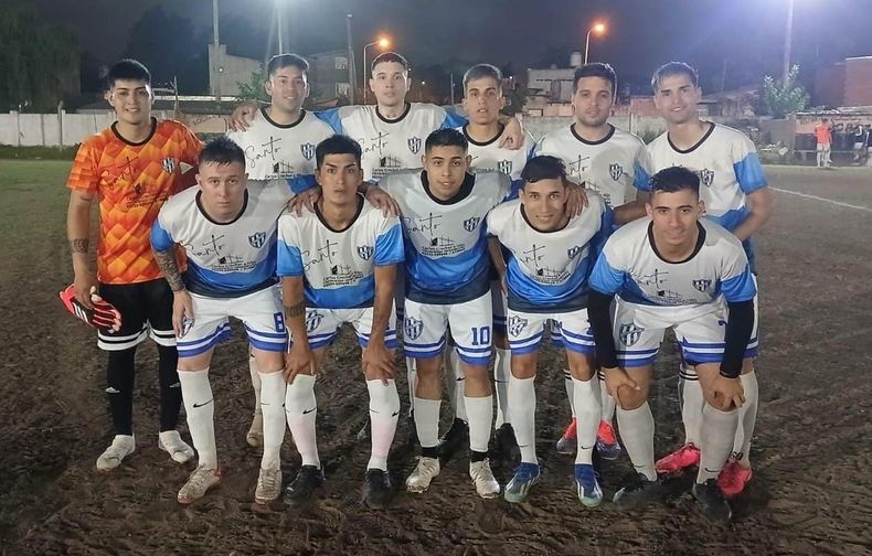ONCE INICIAL. La formación de San Alejo que el lunes por la noche se trajo un punto de José C. Paz.