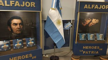 El alfajor más patriota: homenajea a San Martín y a los veteranos de la Guerra de Malvinas