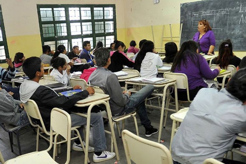 En Argentina slo 13 de cada 100 estudiantes llegan al final de la escuela secundaria en tiempo y forma