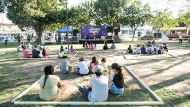 Los espectáculos abiertos y gratuitos continuarán mañana en Zelaya. .