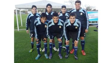CONVOCADOS. Los chicos pilarenses que están en la Sub 20 de Argentina..