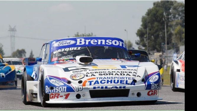 DERQUINO. Vázquez está 4º en el torneo. Es el mejor Ford..