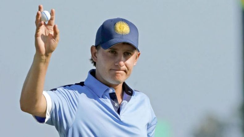 SALIDA. Grillo cerró el la ronda final con 70 golpes..