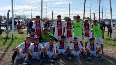 DEBUT. La Sub 21 de Villa Rosa rescató un punto en San Alejo.
