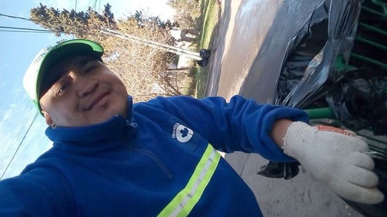 MISIÓN CUMPLIDA. Alcides, aliviado tras saber que Noa ya está bien..