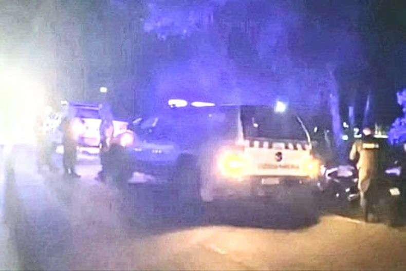 Asalto y muerte en Zárate. El violento hecho se produjo en una carbonera y dejó como saldo un empleado y un policía asesinados.&nbsp;