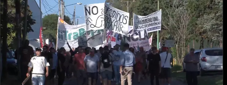 La protesta se realiz&oacute; en la colectora de la Panamericana.