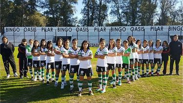 REALISTAS. Las chicas de Real Pilar, listas para el debut en la Primera B de AFA..