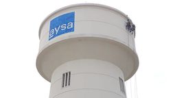 SIN RESPUESTAS. Aysa sigue sin solucionar la falta de agua en el centro. .