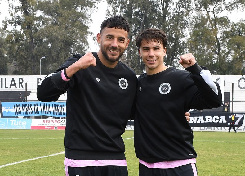PUÑO A PUÑO. Rodríguez y Martin volvieron a convertir en el Carlos Barraza.