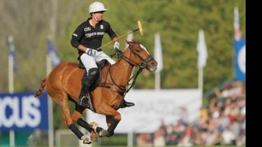 (FOTO: Ramón Casares.) Gonzalo Pieres buscará fortalecer esta tarde el trabajo defensivo ante Pilará..