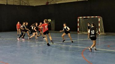 El handball femenino tuvo a tres equipos diferentes clasificados a la etapa Regional.