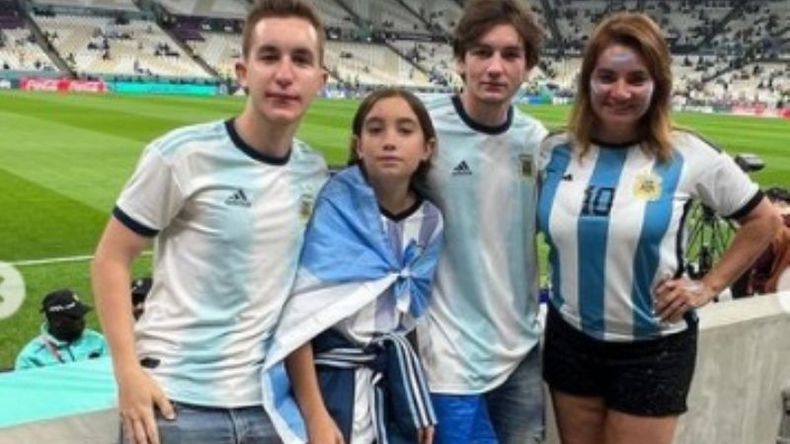 FAMILIA. “Todo emoción. Gracias vida”, publicó Nancy Pazos junto a sus hijos..