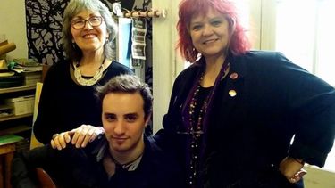 TRES. Liliana Daunes, Patricia Andrade y Leonardo Andersson..