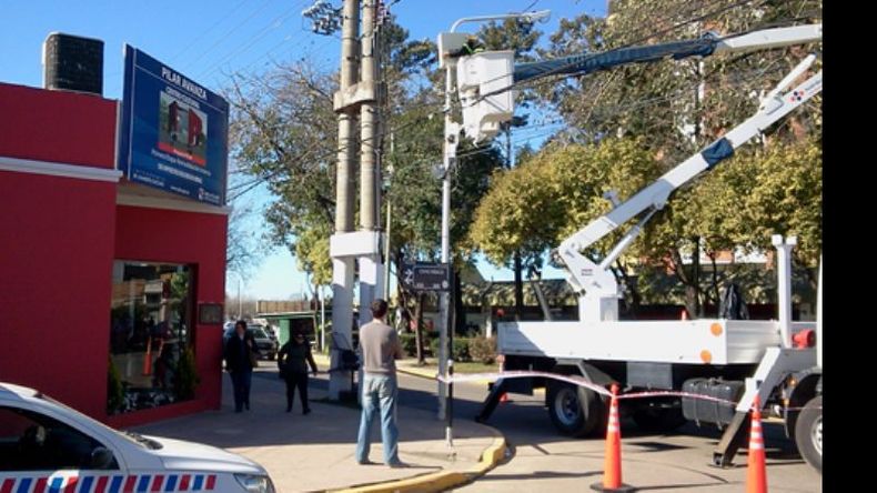 En el centro se están instalando cinco cámaras con fondos del estacionamiento..
