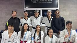 PLANTEL. La Escuela Municipal de Taekwondo y los alumnos que conquistaron 4 medallas. PLANTEL. La Escuela Municipal de Taekwondo y los alumnos que conquistaron 4 medallas.