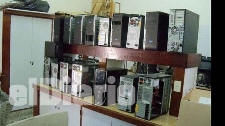 Algunas de las computadoras dañadas..