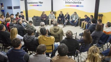 ENCUENTRO. La campaña de Cambiemos apuntará a las obras públicas..