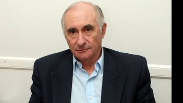 De la Rúa fue operado de un pólipo en la vejiga