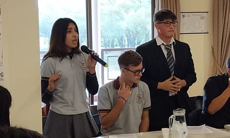 Catalina Villalba, mejor oradora en la Competencia de Arbitraje.