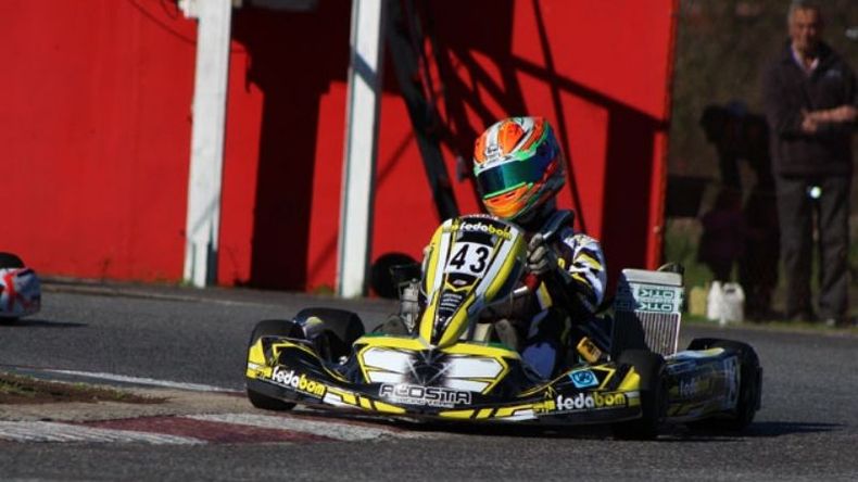 Colapinto sumó su 6º podio en 6 fechas y acaricia un nuevo título. Foto: Prensa E-kart..