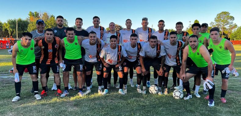 PISA FUERTE. Zelaya logr&oacute; un triunfo clave en casa ante un rival directo por entrar al octogonal.
