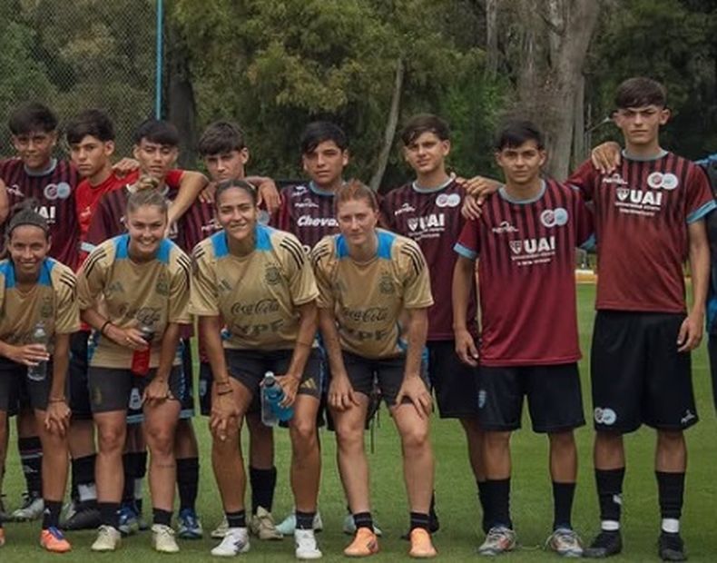 Annika Paz en el amistoso ante UAI Urquiza que definió el armado de la lista de la Selección Argentina.