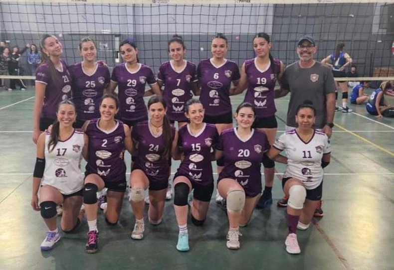 La formación de Sinergia Pilar que ganó en Quinta División.