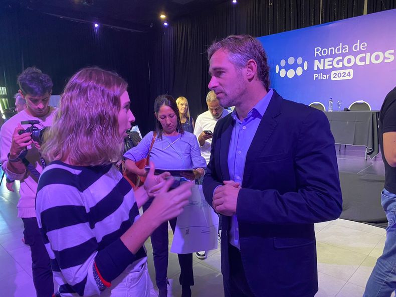 El intendente Federico Achával habló con empresarios y representantes de pymes durante la Ronda de Negocios.&nbsp;
