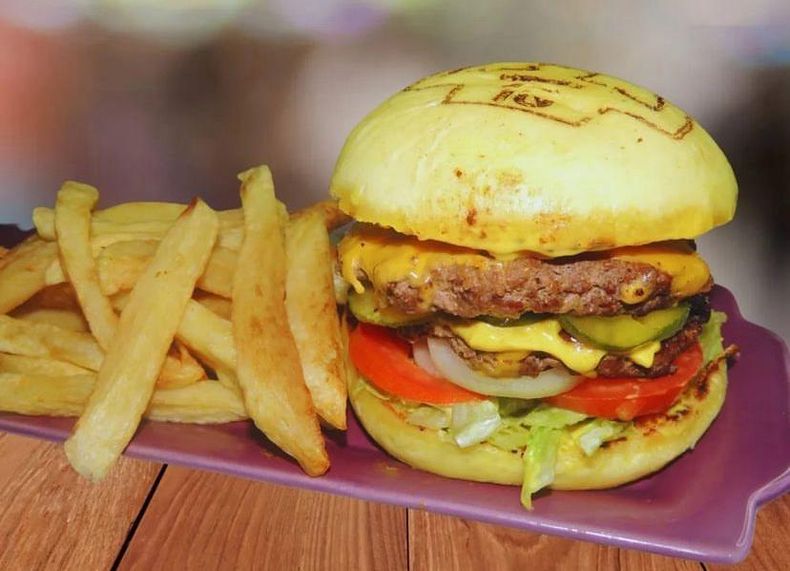 Burguers del gol. El nuevo emprendimiento gastronómico está ubicado en Manuel Alberti.&nbsp;