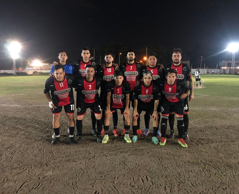 FIRMEZA. Villa Rosa sigue con su sólido andar en el campeonato.