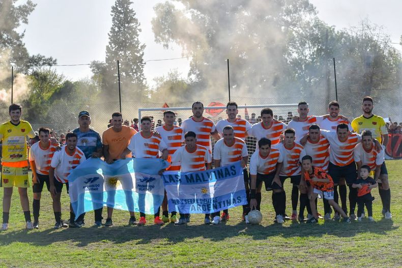 LÍDER. Zelaya debutó ante su gente con un gran triunfo.