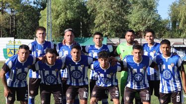 EQUIPO. Metalúrgico logró un triunfo clave para ser puntero.