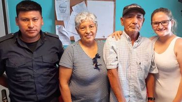 Pilar a Diario | PROTAGONISTAS. El oficial Javier Valverde, los hermanos Marta y Arnoldo y la vecina Ángeles..