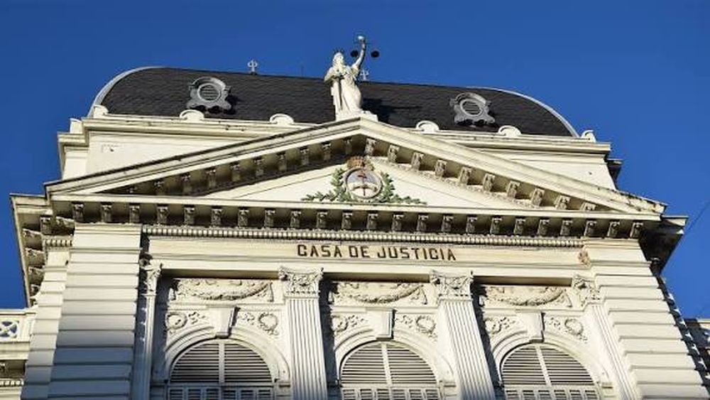 ¿SERÁ JUSTICIA? La Suprema Corte podría tener en sus manos la llave de las reelecciones.
