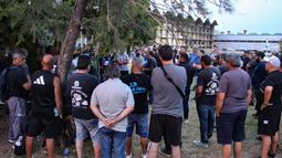 Trabajadores de Fate en asamblea. Trabajadores de Fate en asamblea.