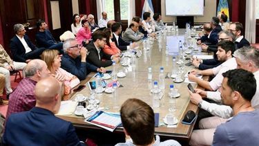 AGENDA. Intendentes analizaron con Kicillof el impacto de la segmentación de los subsidios..